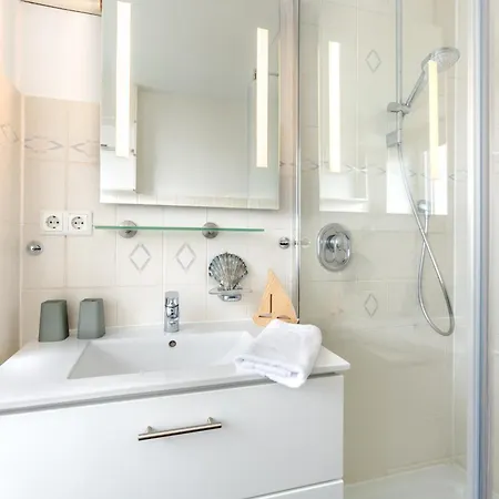 Апартаменты Koenigstr_5_ Whg_ 5_ Atlantischer Вик-ауф-Фёр